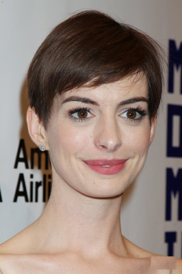 Anne Hathaway pic #591564