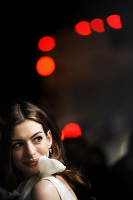 photo 28 in Anne Hathaway gallery [id315951] 2010-11-22 00:00:00