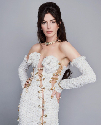 Anne Hathaway for Met Gala 2023