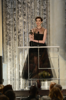 Anne Hathaway pic #603521