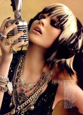 Anne Vyalitsyna pic #306480