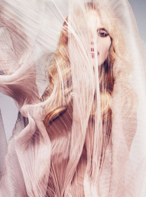 Anne Vyalitsyna pic #364652