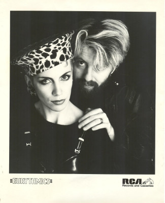 photo 21 in Annie Lennox gallery [id380978] 2011-04-05 00:00:00