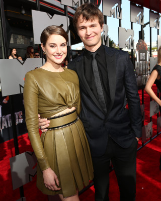 Ansel Elgort pic #746966