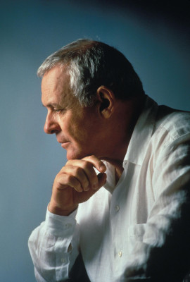 photo 3 in Anthony Hopkins gallery [id328724] 2010-12-20 00:00:00