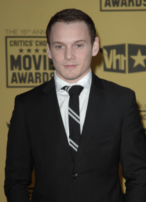 photo 13 in Anton Yelchin gallery [id440295] 2011-11-25 00:00:00
