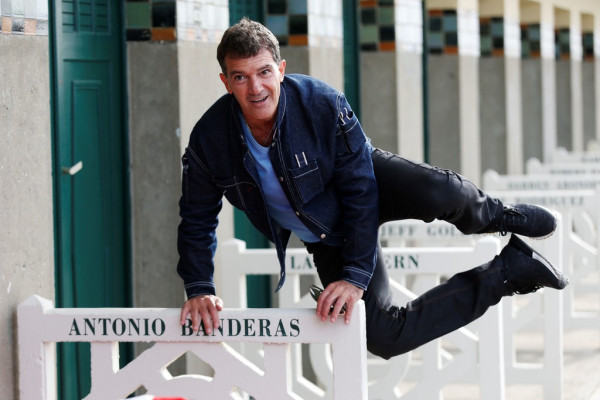 Antonio Banderas pic #993583
