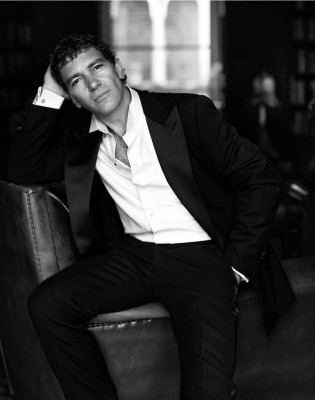 Antonio Banderas & Mario Casas