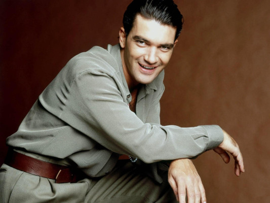 photo 17 in Antonio Banderas gallery [id283223] 2010-08-05 00:00:00
