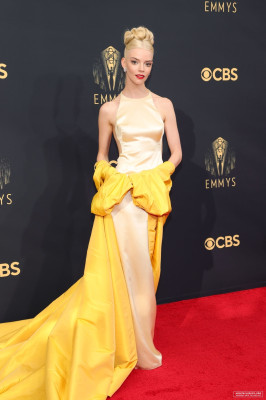 Anya Taylor-Joy - 73rd Primetime Emmy Awards in Los Angeles 09/19/2021