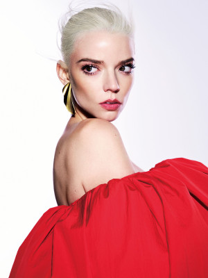 Anya Taylor-Joy for ELLE Japan November 2023