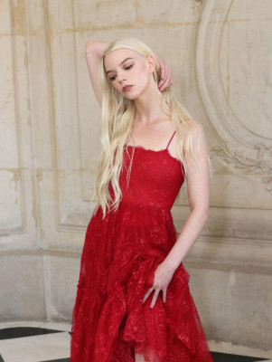 Anya Taylor-Joy - Dior SS 2024 Fashion Show in Paris