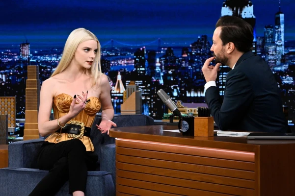 Anya Taylor-Joy - The Tonight Show with Starring Jimmy Fallon 11/16/2022
