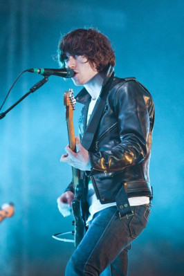 Arctic Monkeys pic #684750
