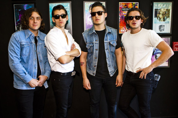 Arctic Monkeys pic #679436