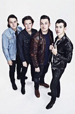 Arctic Monkeys pic #668370
