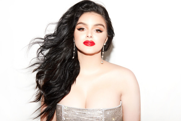 Ariel Winter - Robin Black photoshoot - March 2018