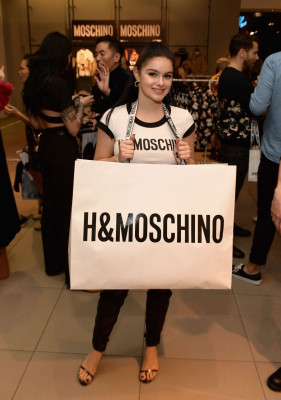 Ariel Winter – Moschino x H&amp;M Launch Event in LA 11/07/2018
