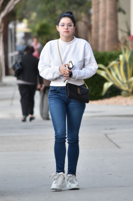 Ariel Winter Street Style 12/17/2018