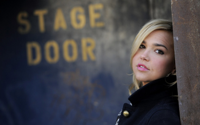 Arielle Kebbel pic #450018