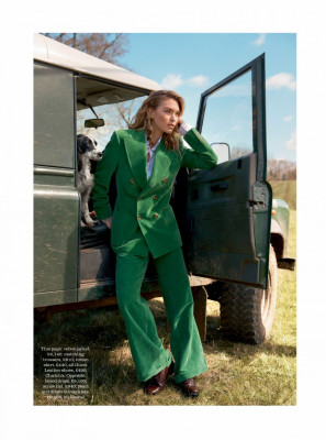 Arizona Muse – Town &amp; Country Magazine UK May 2019 Issue