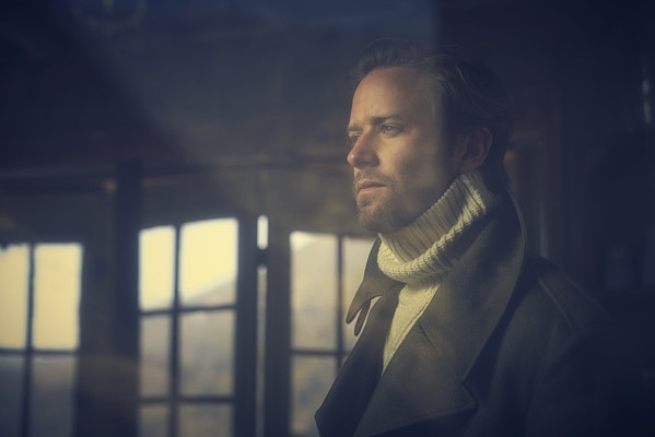 Armie Hammer - California Style (2016)