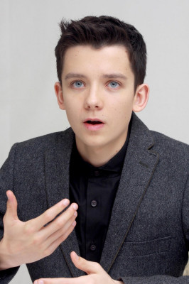 photo 5 in Asa Butterfield gallery [id702905] 2014-02-25 00:00:00