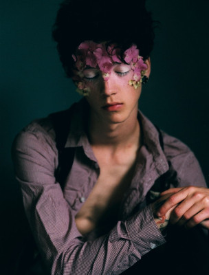 Ash Stymest pic #215028