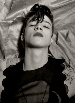 Ash Stymest pic #210111