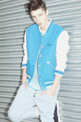 Ash Stymest pic #266488
