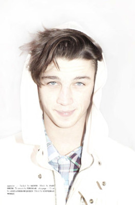 Ash Stymest pic #266485