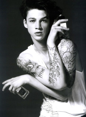 Ash Stymest pic #216716