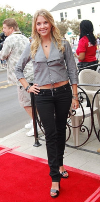 Ashley Benson pic #819885
