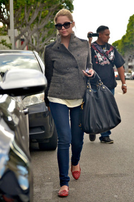 photo 20 in Ashley Benson gallery [id583732] 2012-11-20 00:00:00