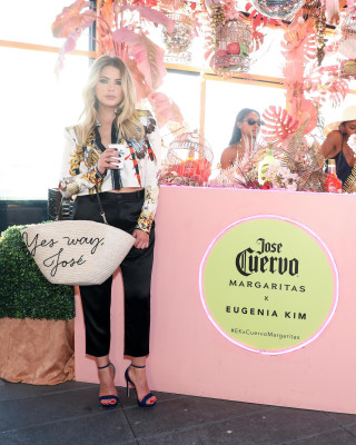 photo 3 in Ashley Benson gallery [id1079019] 2018-06-22 00:00:00