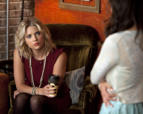 Ashley Benson pic #830037