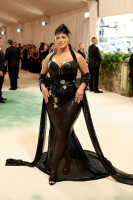 Ashley Graham – Met Gala 2024
