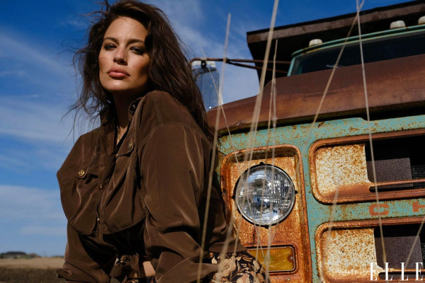 ASHLEY GRAHAM for Elle Magazine, August 2020
