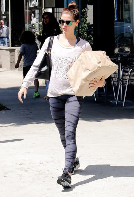 Ashley Greene pic #810060