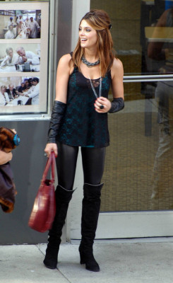 photo 4 in Ashley Greene gallery [id290409] 2010-08-30 00:00:00