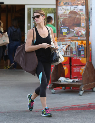 Ashley Greene pic #751932