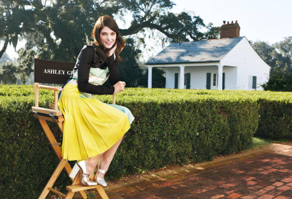 Ashley Greene pic #938510