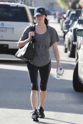 photo 13 in Ashley Greene gallery [id607450] 2013-02-22 00:00:00