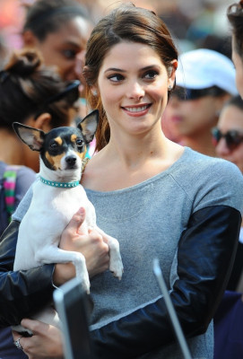 photo 4 in Ashley Greene gallery [id429758] 2011-10-19 00:00:00