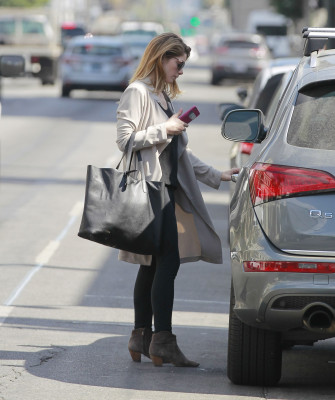 Ashley Greene pic #1045086