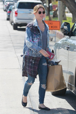 Ashley Greene pic #1065466