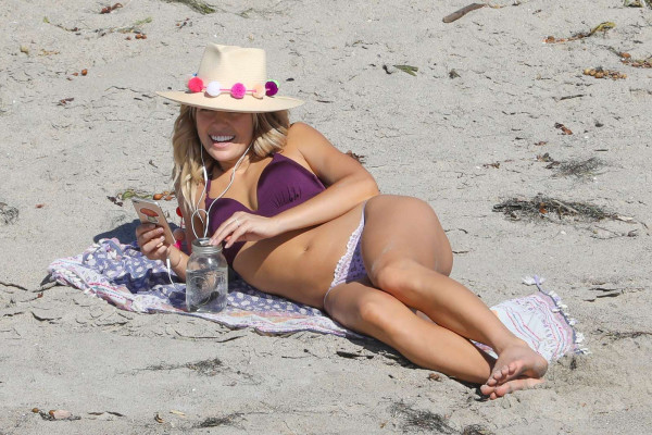 Ashley Hart pic #1007473