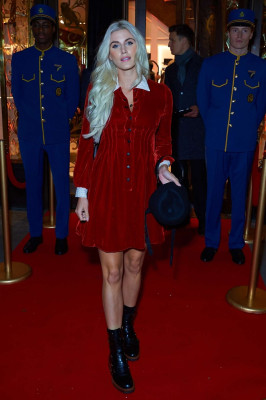 Ashley James pic #1020042