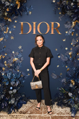 Ashley Park-Dior Beauty Celebrates J’adore With Holiday Dinner