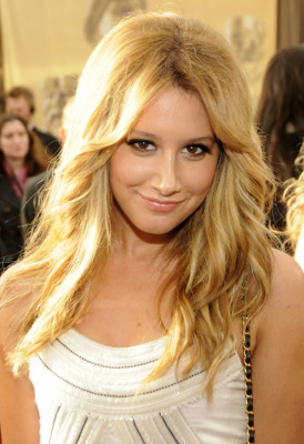photo 3 in Ashley Tisdale gallery [id165005] 2009-06-09 00:00:00
